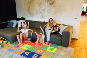 Edita Daniūtė dalijasi šiltomis šeimos akimirkomis: sūnus žengė pirmuosius žingsnius