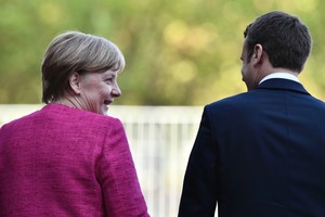 Vokietijos kanclerė priėmė naująjį Prancūzijos prezidentą