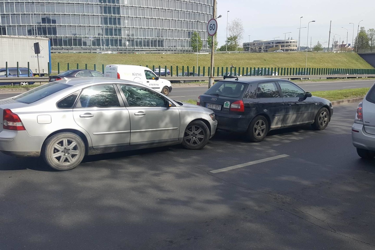 Vilniaus policija aiškinasi incidentą.