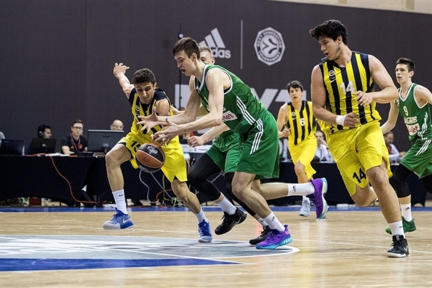Jaunieji žalgiriečiaI Eurolygos finaluose pralaimėjo antrąjį mačą iš eilės<br> euroleague.net