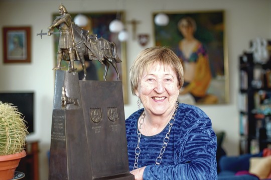 Paminklas  Lietuvos  kunigaikščiui: akmuo ukrainietiškas, bronza kontrabandinė, liejo estai 