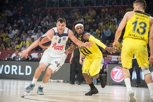 Eurolygos pusfinalis. Naujas E.Udoh talentas, graikiškas „Olympiakos“ ir nulinis J.Mačiulis