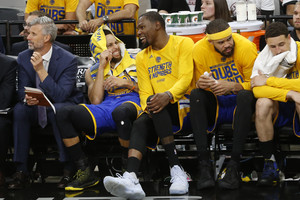 „Warriors“ - per žingsnį nuo NBA finalo