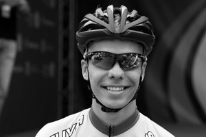 Dviratininkas R.Rumšas brolio atminimui skirtose lenktynėse – šeštas