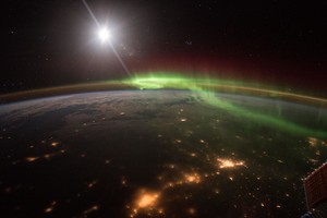 Žmonės keičia net kosmoso orus