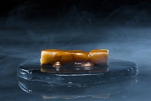 Vasariškai lengvi šefo receptai: nuo suktinukų su krevetėmis iki obuolių pyrago