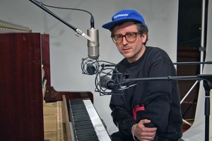 Vilniuje koncertuos žymios britų grupės „Hot Chip“ vokalistas Alexis Tayloras