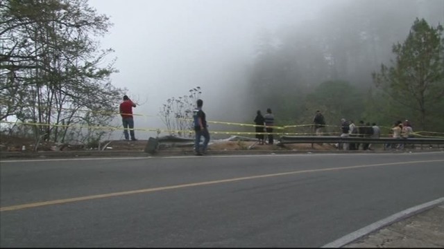 Meksikoje į prarają nugarmėjo autobusas: žuvo 16 žmonių, 30 sužeista