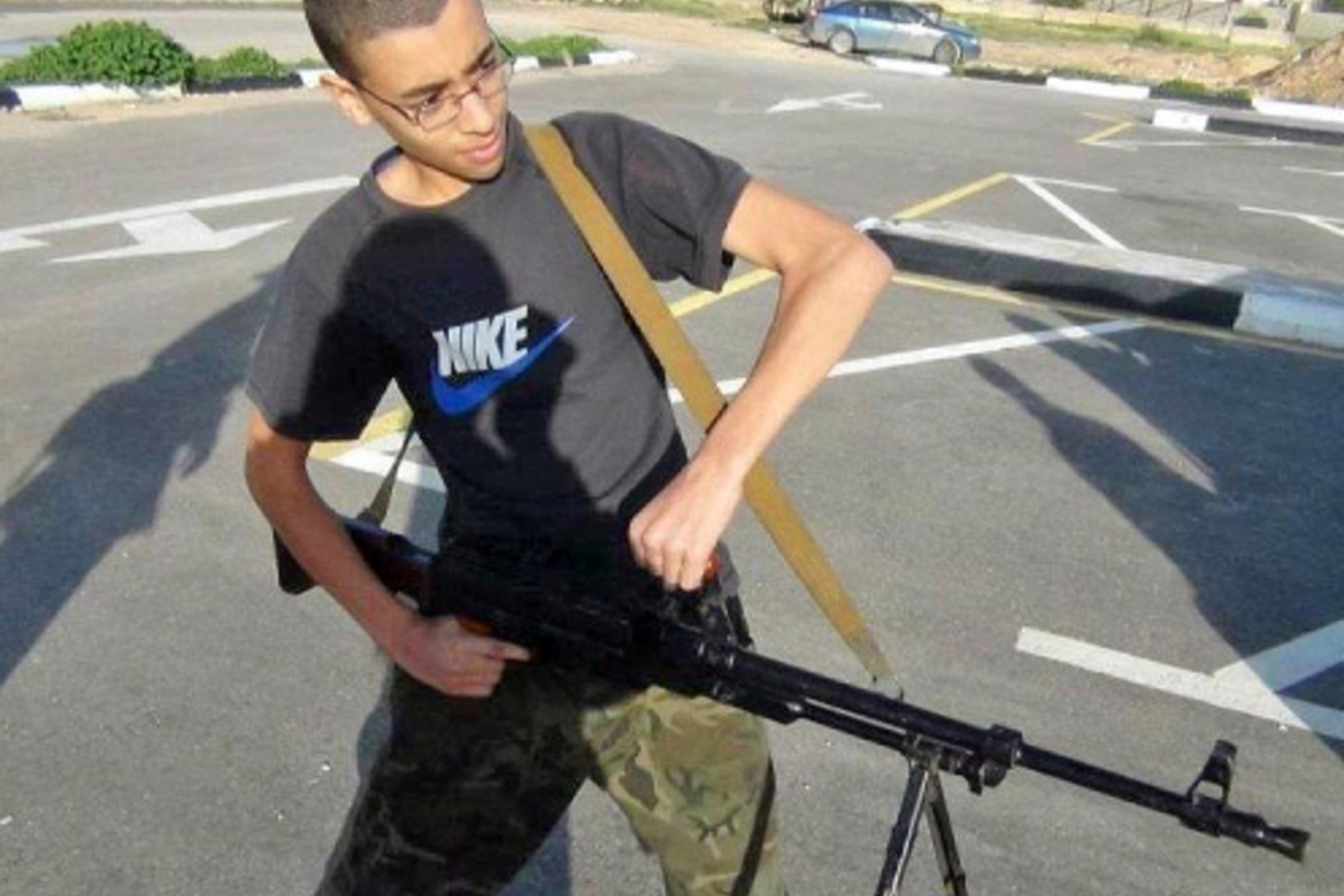 H.Abedi žinojo apie brolio išpuolio planus; abu jie priklausė džihadistų judėjimui „Islamo valstybė“ (IV).