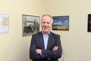 Už gyvenimo nuopelnus „LOGIN“ apdovanotas V.Lašas: „Turime būti originalai"