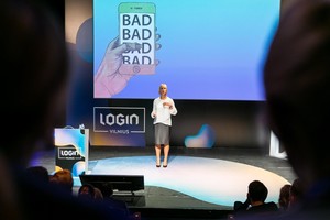 Išmaniųjų telefonų savininkai nejaučia, kaip peržengia pavojingą ribą