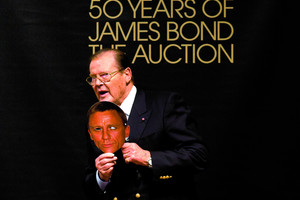 Netikėtai miręs Rogeris Moore'as buvo ilgaamžiškiausias agentas 007