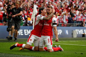 „Chelsea“ dublio nepasiekė: FA taurę į viršų iškėlė „Arsenal“