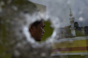 Pietų Filipinuose 2 tūkst. žmonių yra įstrigę islamistų užimtame mieste 