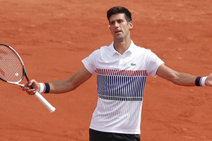 „Roland Garros“ pirmasis etapas: Novakas Džokovičius ir Rafaelis Nadalis linksmino sirgalius