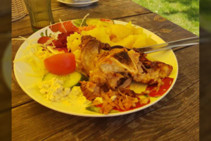 Visų išliaupsintoje kavinėje pamačiau tai, dėl ko apetitas dingo ne man vienam