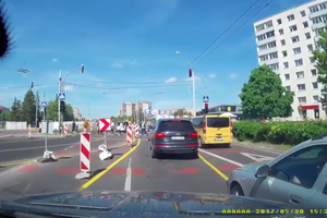 Vilnietis užfiksavo įžūlų „Volvo“ vairuotojo elgesį: ką reiškia šios linijos?