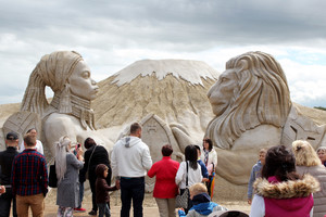Įspūdingame Jelgavos smėlio skulptūrų festivalyje dalyvaus ir lietuviai 