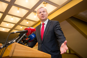 Seimo komisija: teikimas pradėti apkaltą M.Basčiui – pagrįstas