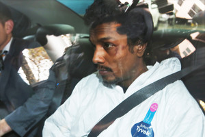 Drama ore: lėktuvo keleivis grasino susprogdinti bombą