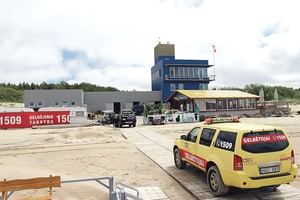 Skęstančius Palangoje gelbės ir naktį, bet ir baus skaudžiau