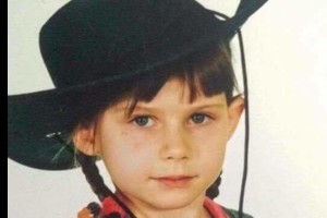 Žinoma atlikėja paatviravo apie vaikystę: ar atpažinsite, kas ji?