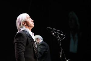 Dmitrijaus Chvorostovskio išėjimas į sceną sukėlė šoką