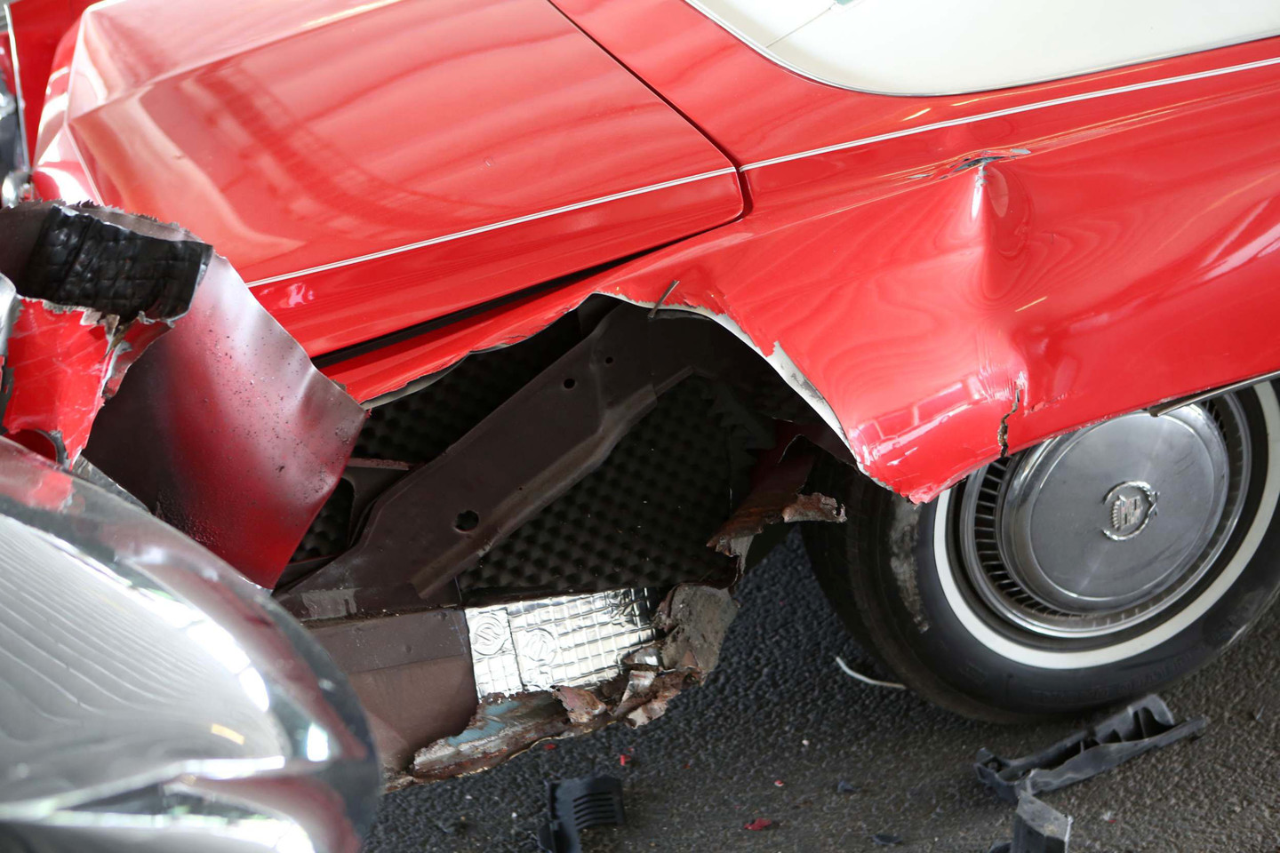 Lazdijų rajone susidūrė du automobiliai.