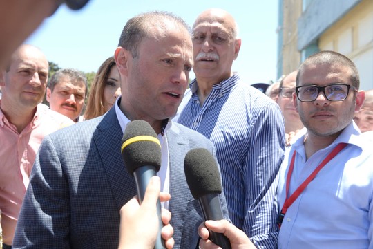 Pirmalaikius Maltos parlamento rinkimus laimėjo valdančioji partija