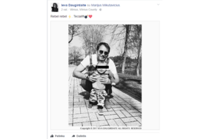 Nepaprasta šeimos akimirka: Marijono Mikutavičiaus džiaugsmas ir sūnelio šypsena