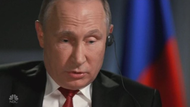 Vladimiras Putinas pareiškė neturintis jokios Donaldą Trumpą kompromituojančios medžiagos 