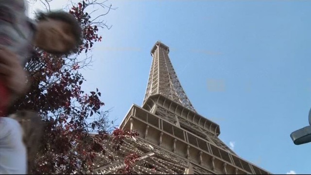 Eifelio bokšto lankytojams siūloma dar neregėta pramoga