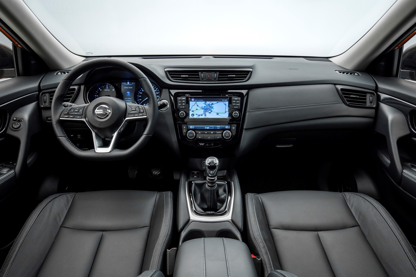  Atnaujintas „Nissan X-Trail".<br> Gamintojo nuotr.
