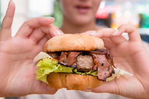 Pikniko dalyviams bus išdalinta 3000 mėsainių