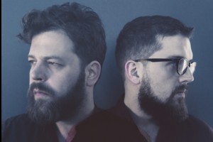 Paaiškėjo, kas „apšildys“ grupės „Kings of Leon“ koncertą Vilniuje 