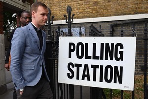 Pirmalaikiai rinkimai Jungtinėje Karalystėje: pagrindiniai faktai