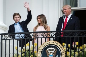 Melania Trump su sūnumi planuoja persikelti į Baltuosius rūmus jau kitą savaitę