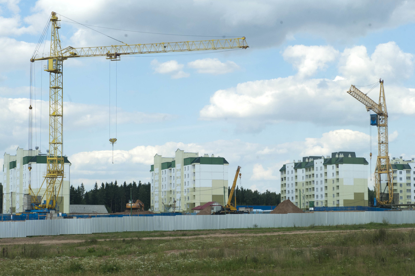 Baltarusijos valstybinė naujienų agentūra „Belta“ paskelbė, kad renkantis Astravo AE statybų vietą, buvo tinkamai išanalizuoti visi saugumo aspektai.