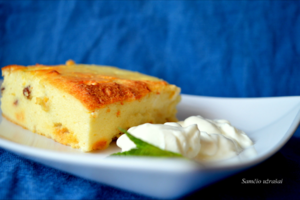 Žinau daug varškės apkepo receptų. Bet šis – dieviškas