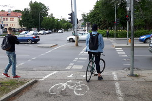 Vieną taisyklę pažeidžia dauguma važiuojančių dviračiu – už tai laukia bauda