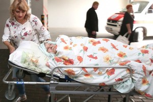 Košmaras Rokiškio ligoninėje – stiprius sužalojimus patyrusi senolė nesulaukė pagalbos