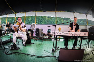 „Muzikuojantis keltas“ pradeda naują sezoną: nuo Radžio iki Mariaus Jampolskio