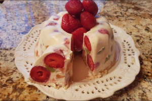 Tortukas su braškėmis kiekvienam pavyks iš pirmo karto