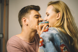 „Eurovizijos“ atrankoje išgarsėjusi Paula įsiamžino intriguojančiose scenose