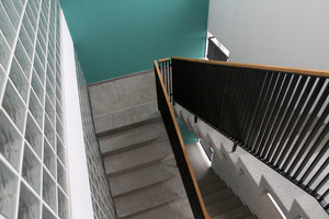 37 metų Julija atskleidė, kodėl  vietoj  naujo buto  pasirinko gyvenimą biure