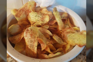 Kai išmokau kepti bulvių traškučius, į pirktinius nebežiūriu