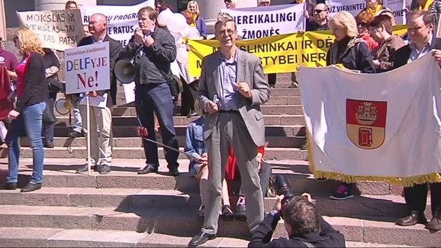 Prie Seimo mokslo žmonių protestas