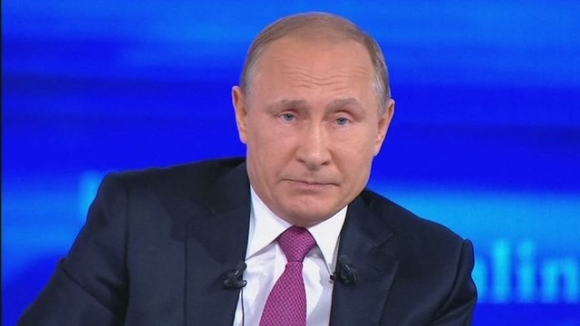Vladimiras Putinas liaudžiai: krizės jau nebėra, bet jūs to dar nejaučiate