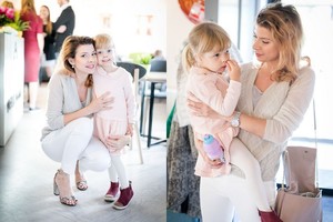 Po skyrybų „Orų mergaitė“ Karolina Liukaitytė su dukra pasirodė jaukiame renginyje