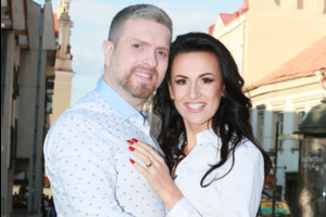 Katažina ir Deivydas Zvonkai paviešino jautrų dvynukų krikštynų vaizdo įrašą